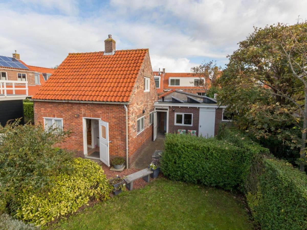 Quaint Holiday Home In Domburg With Terrace Exterior photo