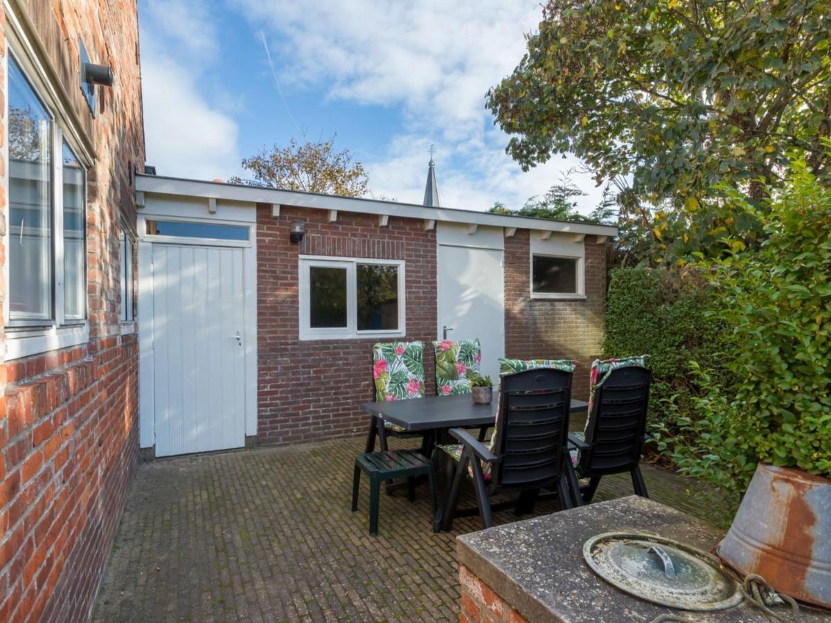 Quaint Holiday Home In Domburg With Terrace Exterior photo